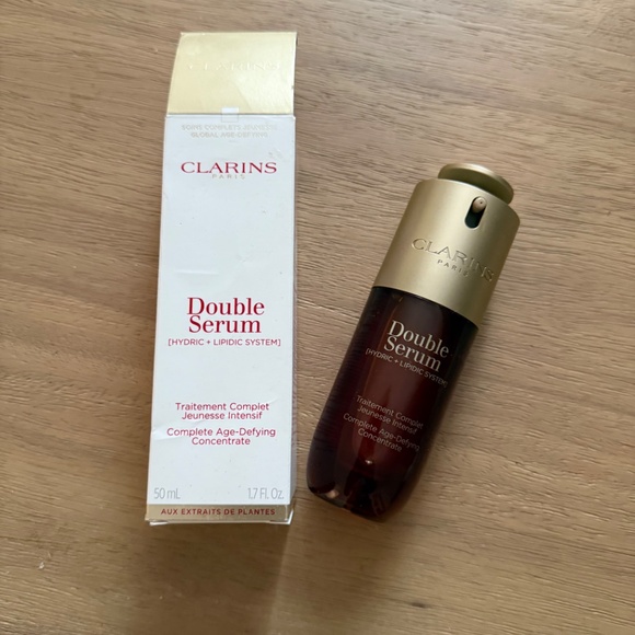 Clarins Double Serum Anti-Aging to Firm, Boost Radiance and Refine Pores 50ml - Picture 7 of 7